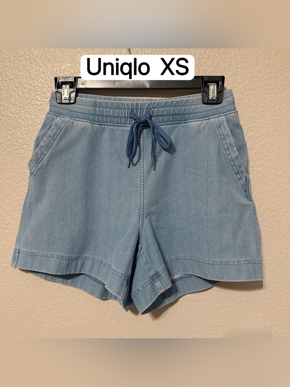 Uniqlo Light Wash Denim Pull-On Shorts